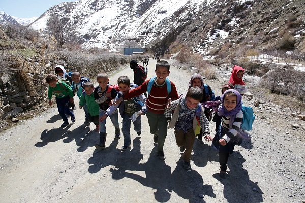 ©2023 アフガニスタン山の学校支援の会 ルミエール・プラス